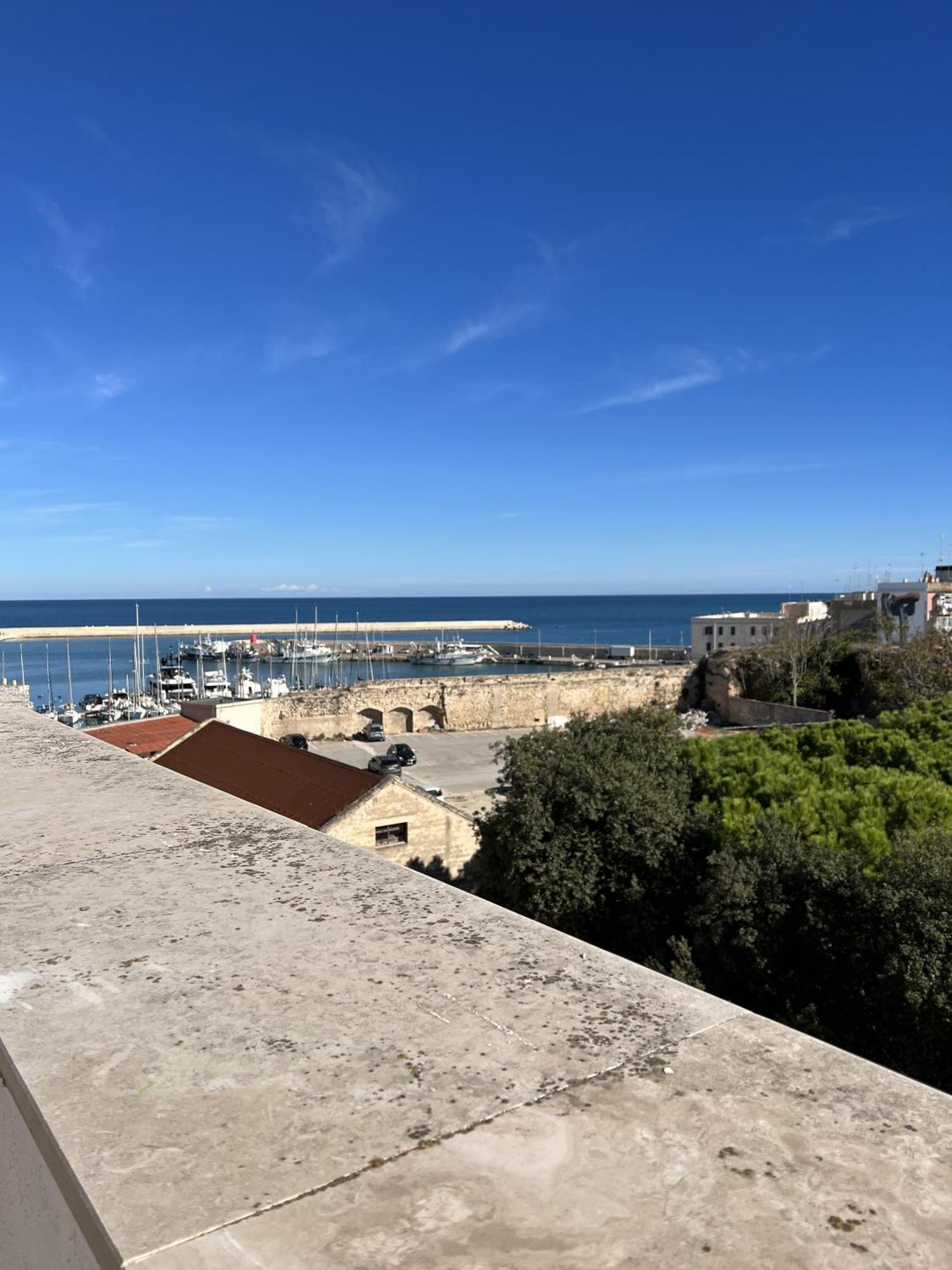 Bed and Breakfast Intra Moenia Bisceglie Zewnętrze zdjęcie